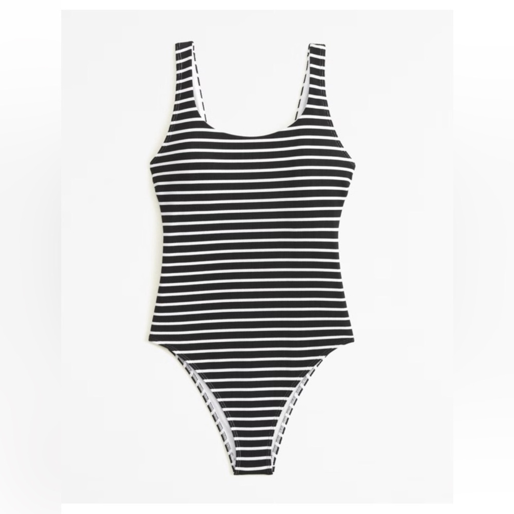 NWOT 90s scoop one piece A&F